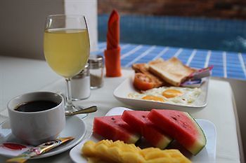 Boutique Cambo Hotel Siem Reap Bagian luar foto